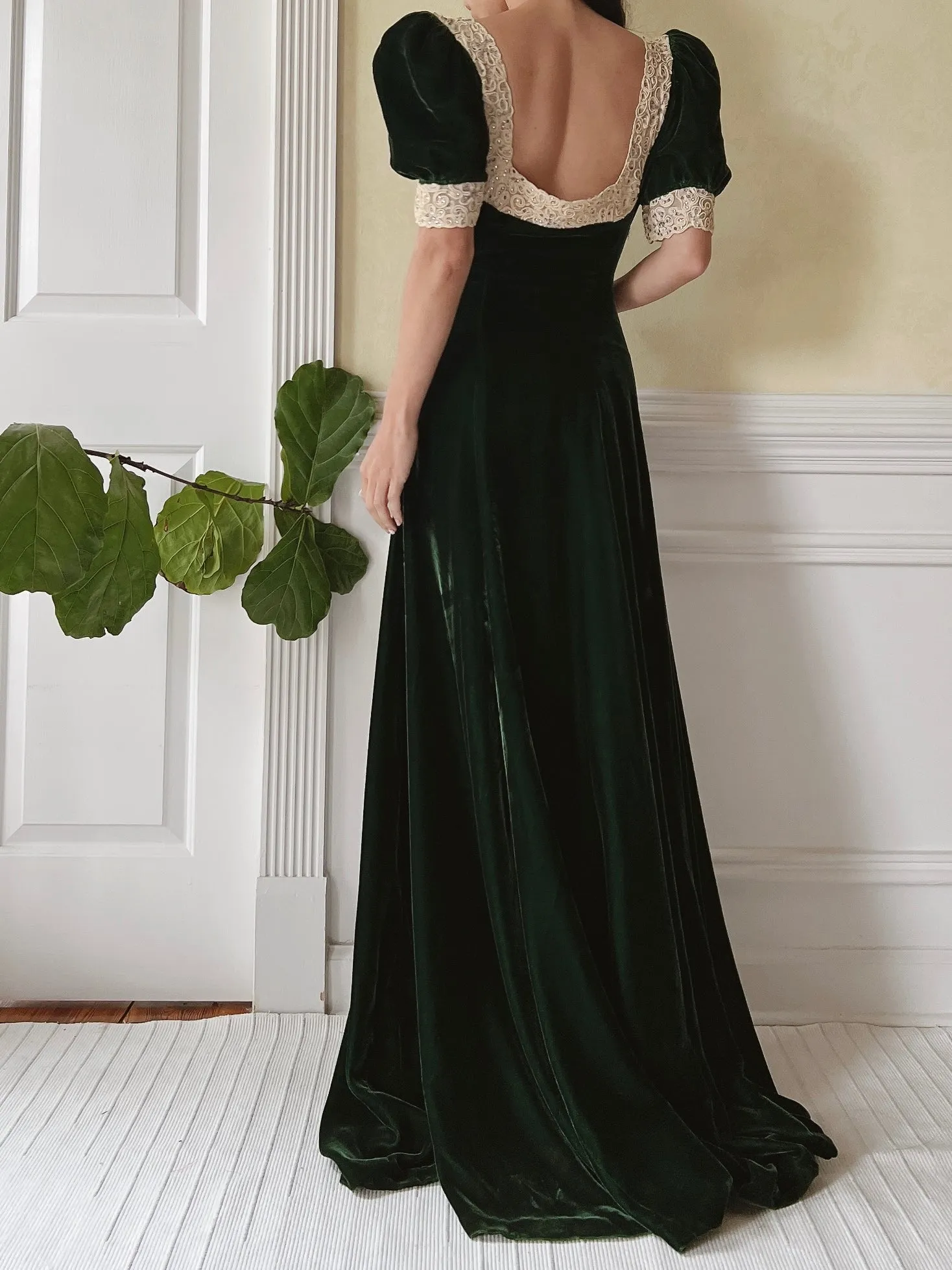1930s Emerald Silk Velvet Gown - S