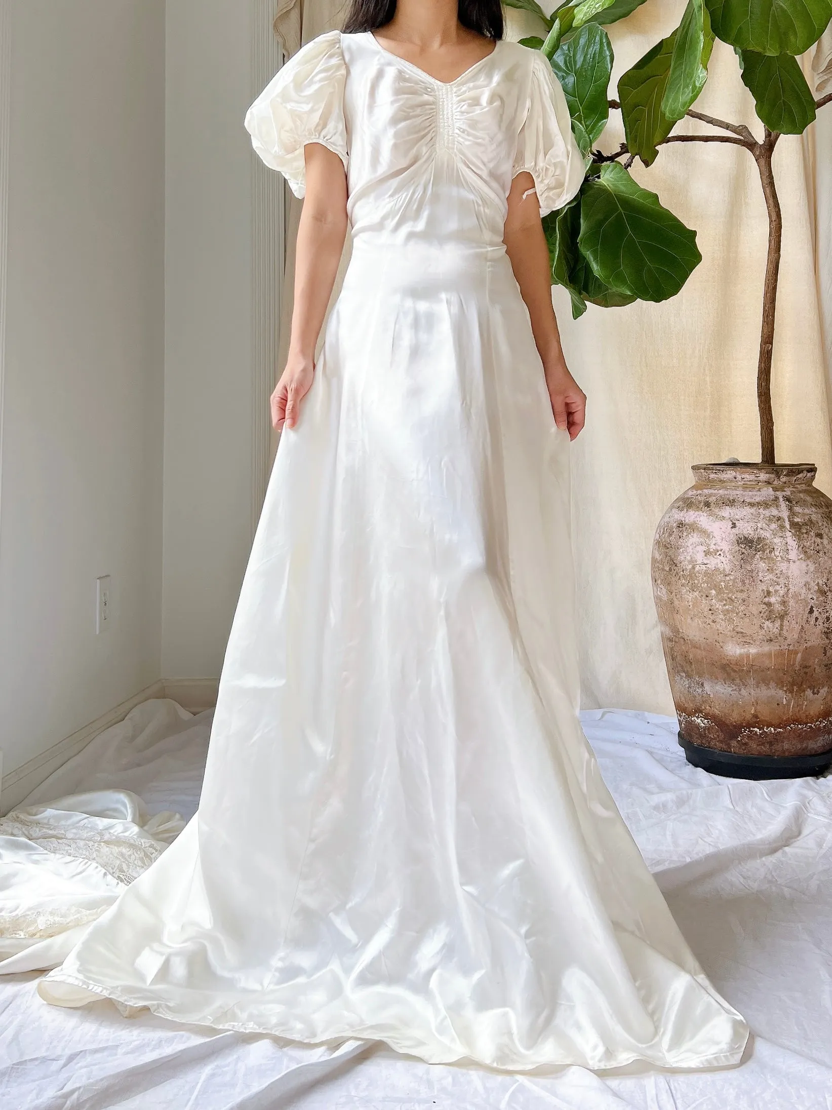 1940s Satin Puff Sleeve Gown - S