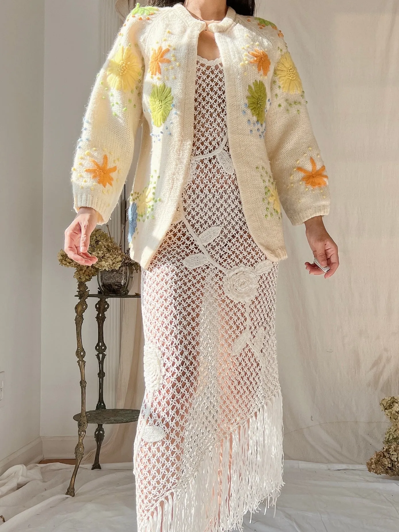 1950s Acrylic Embroidered Cardigan - M