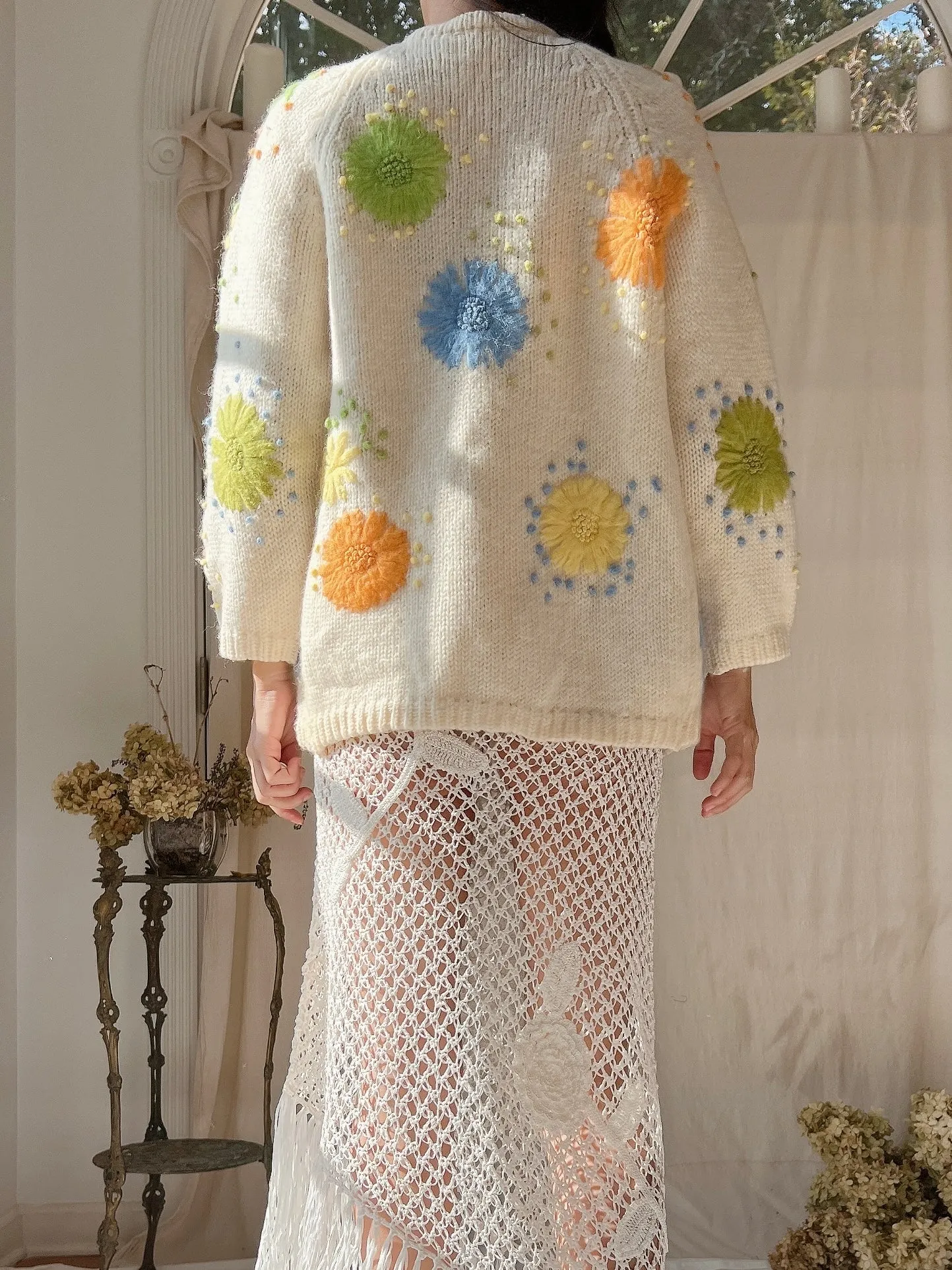 1950s Acrylic Embroidered Cardigan - M