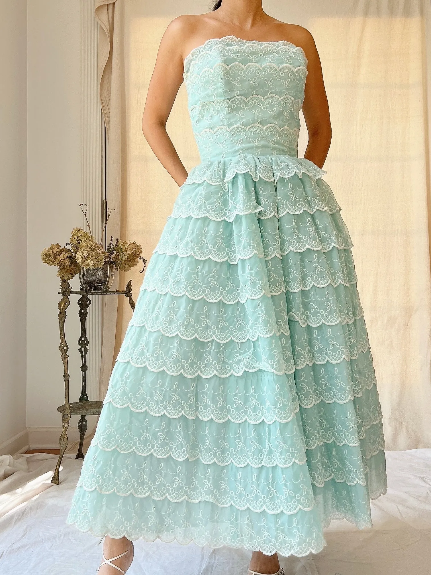 1950s Scalloped Voile Embroidered Dress - XS