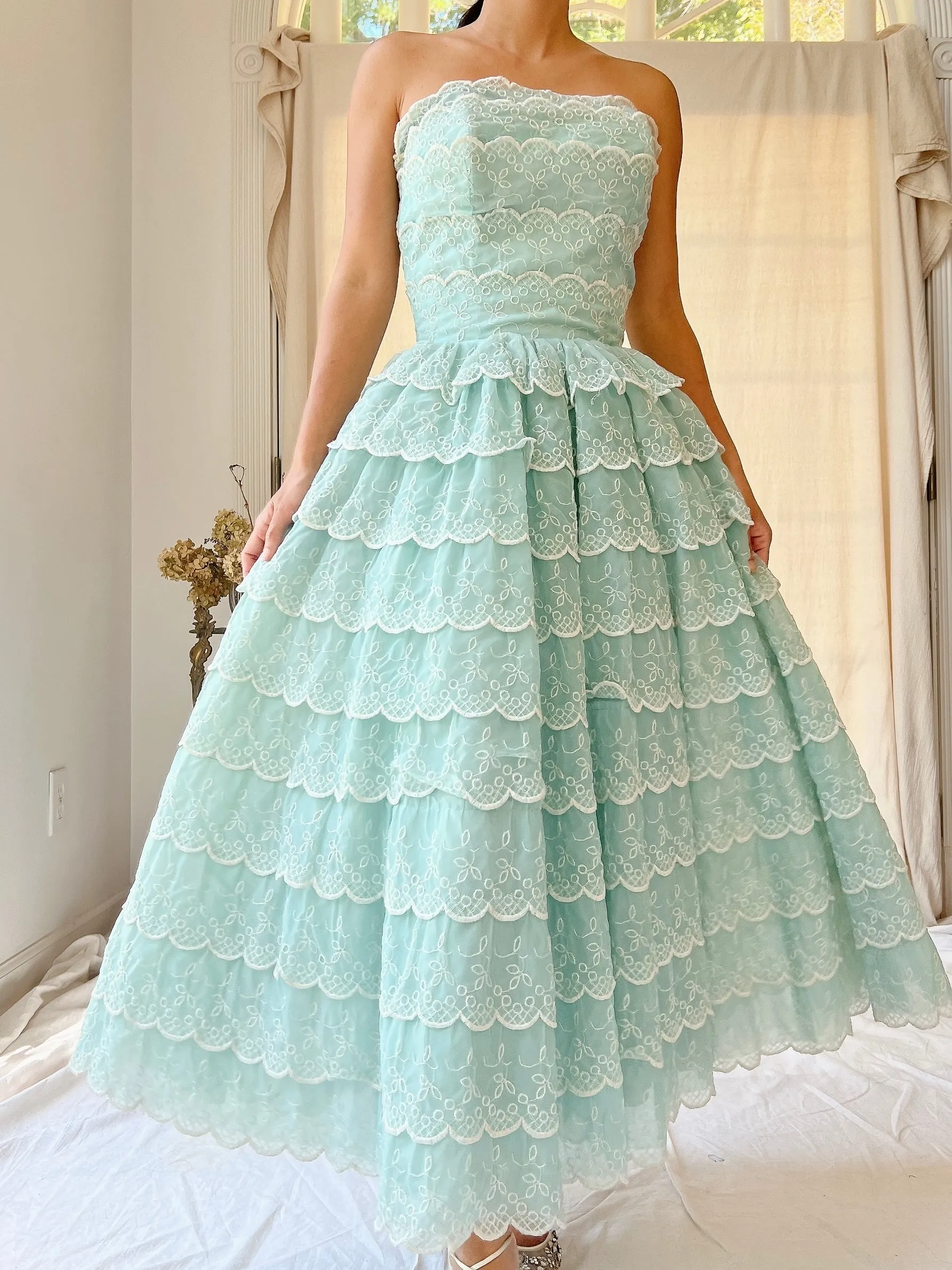 1950s Scalloped Voile Embroidered Dress - XS