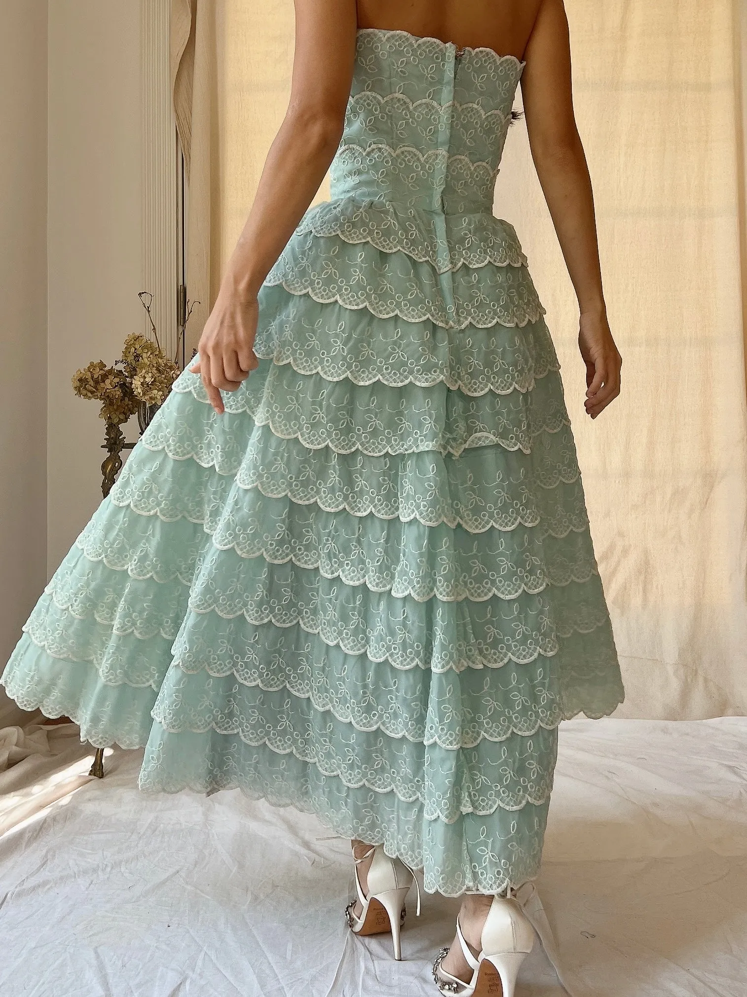 1950s Scalloped Voile Embroidered Dress - XS