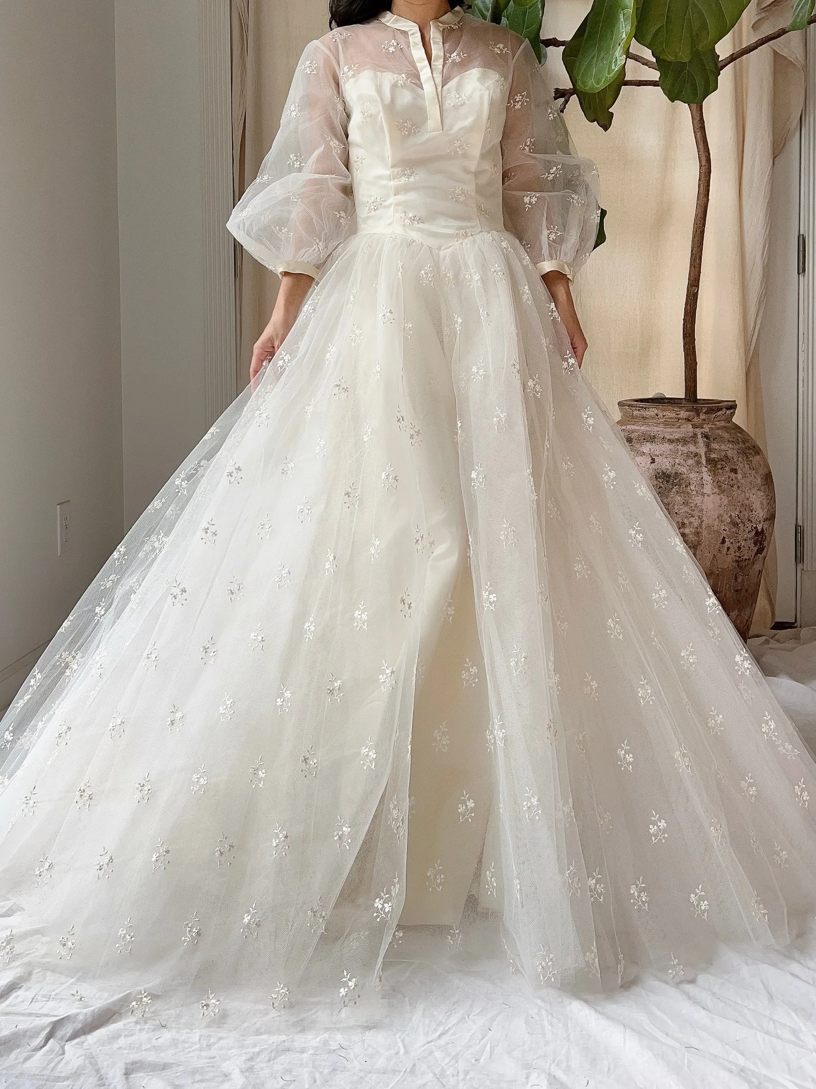 1950s Tulle Puff Sleeve Embroidered Dress - XS