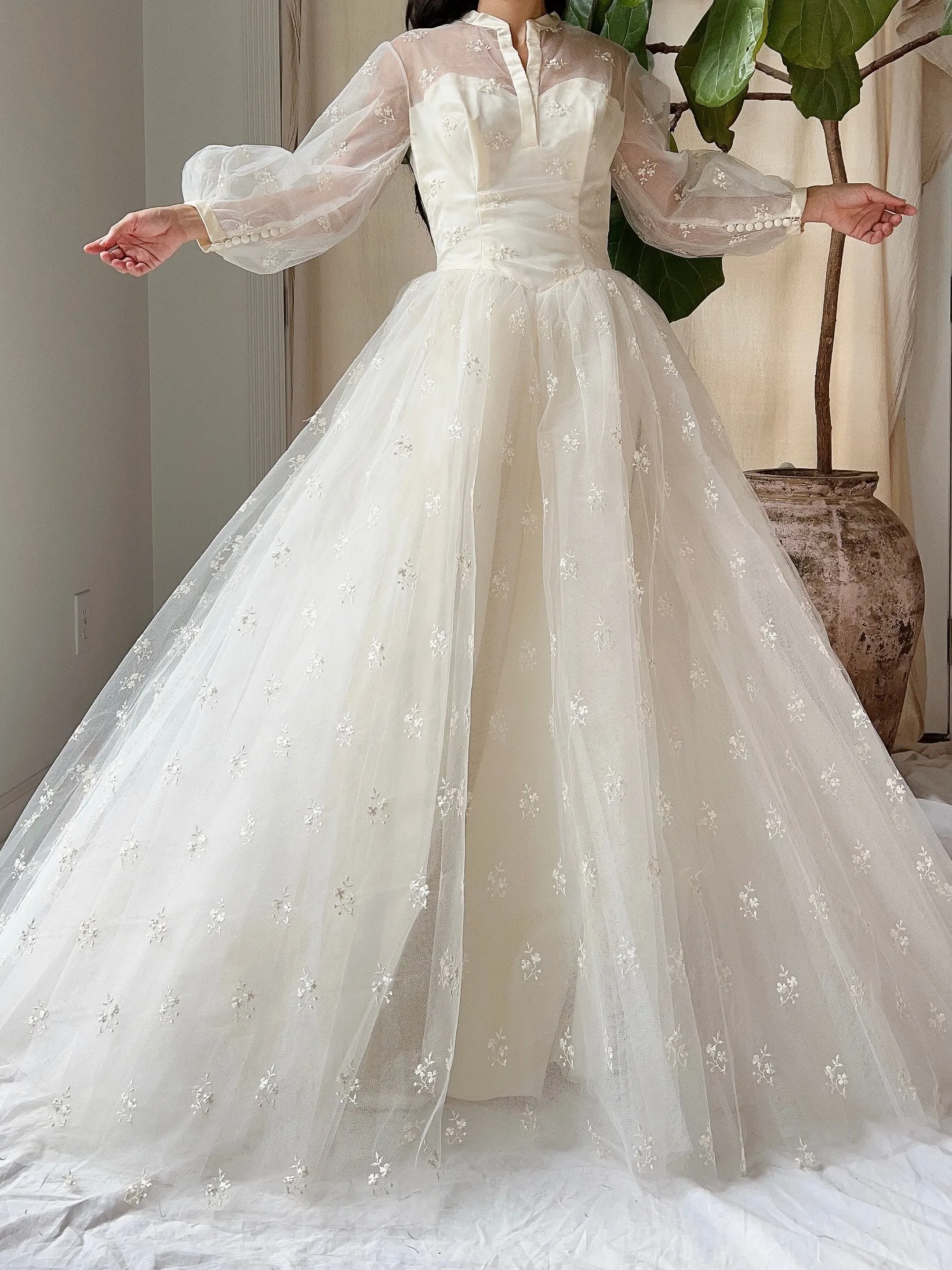 1950s Tulle Puff Sleeve Embroidered Dress - XS
