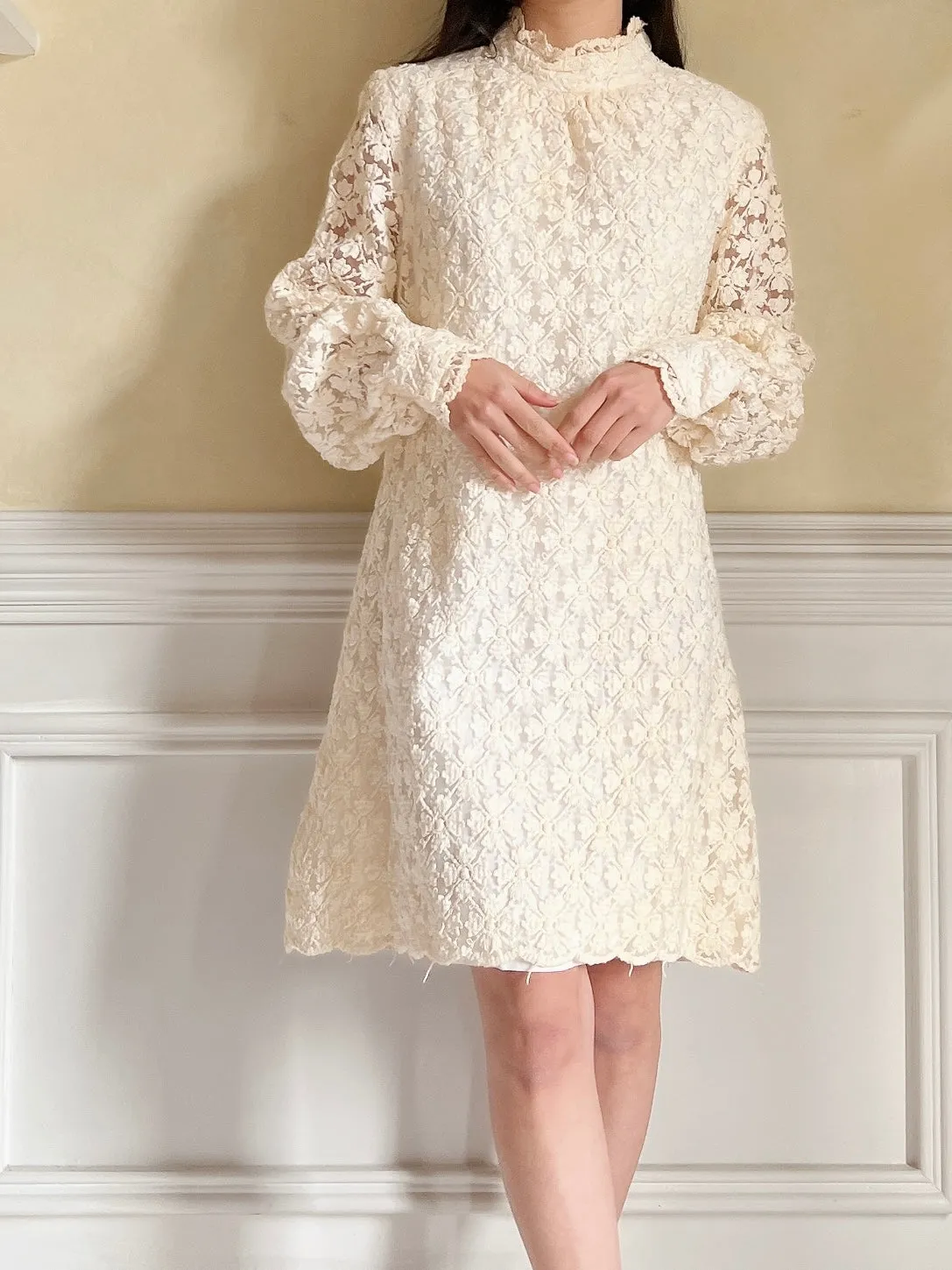 1960s Puff Sleeve Embroidered Dress - M