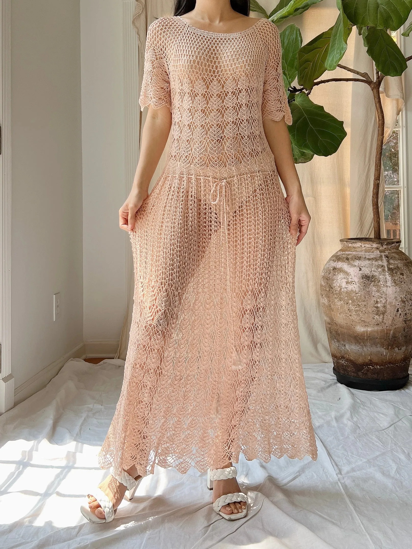 1970s Dusty Pink Crochet Dress - S-M