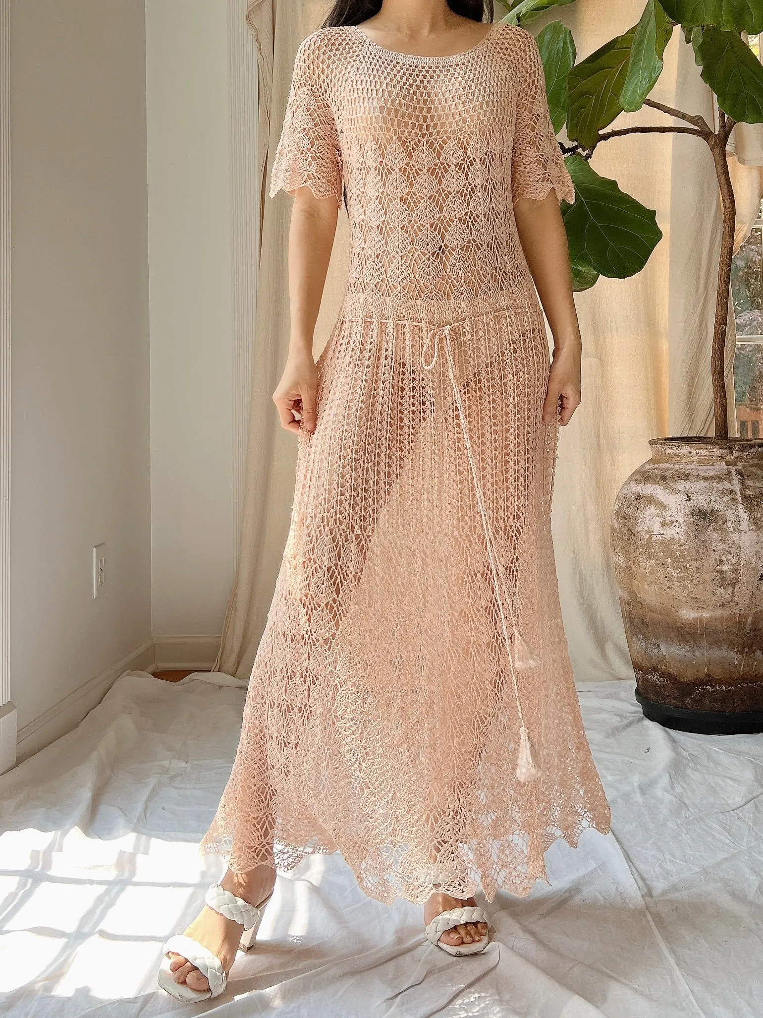 1970s Dusty Pink Crochet Dress - S-M
