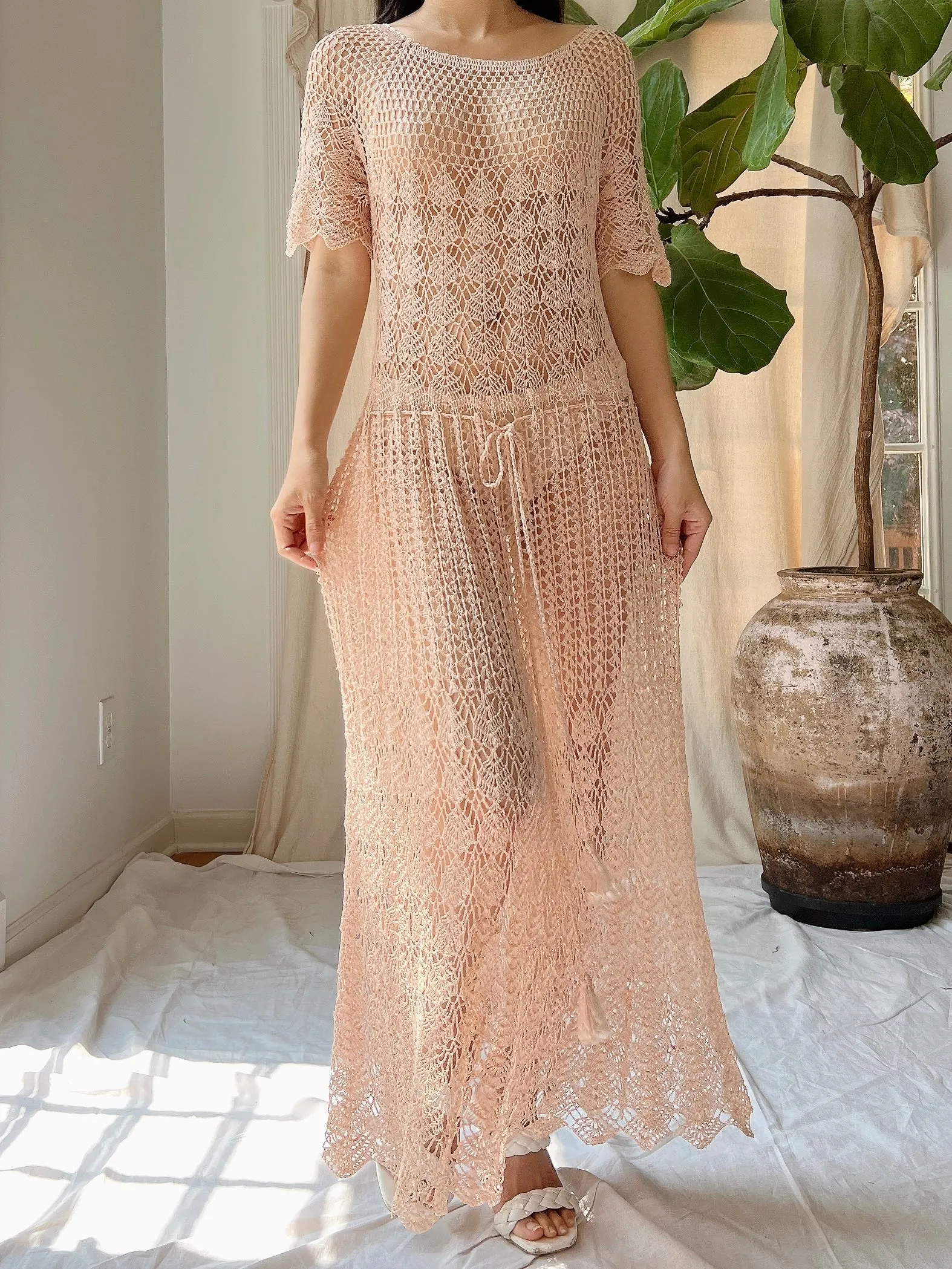 1970s Dusty Pink Crochet Dress - S-M