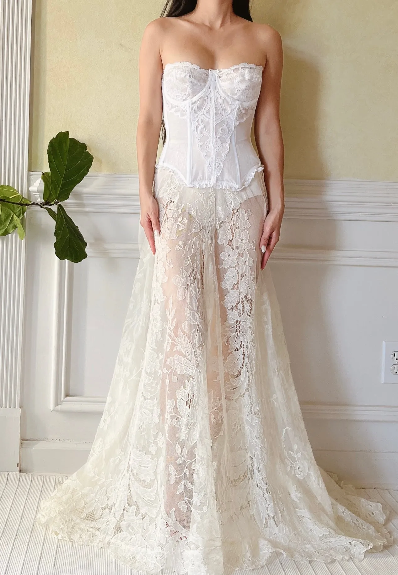 Antique Alecon Silk Lace Skirt - S
