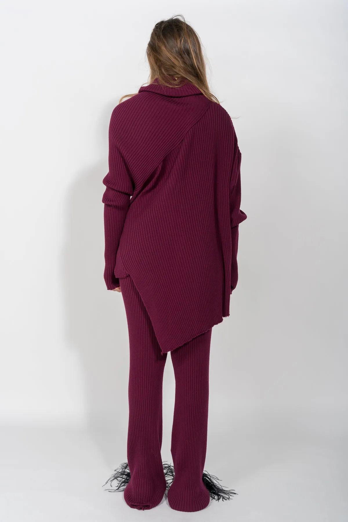 BURGUNDY KNITTED TROUSERS