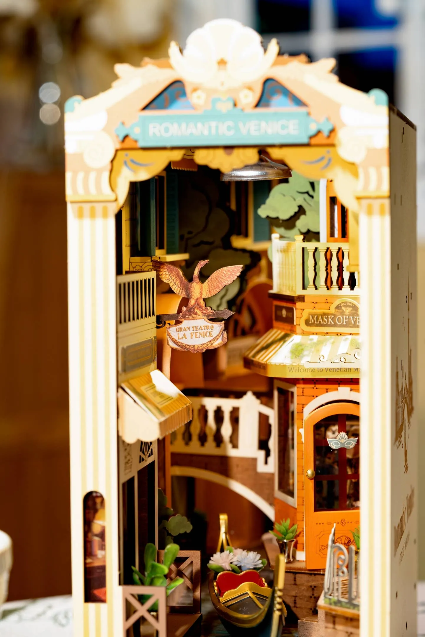 DIY Book Nook Kit: Romantic Venice with Dust Cover