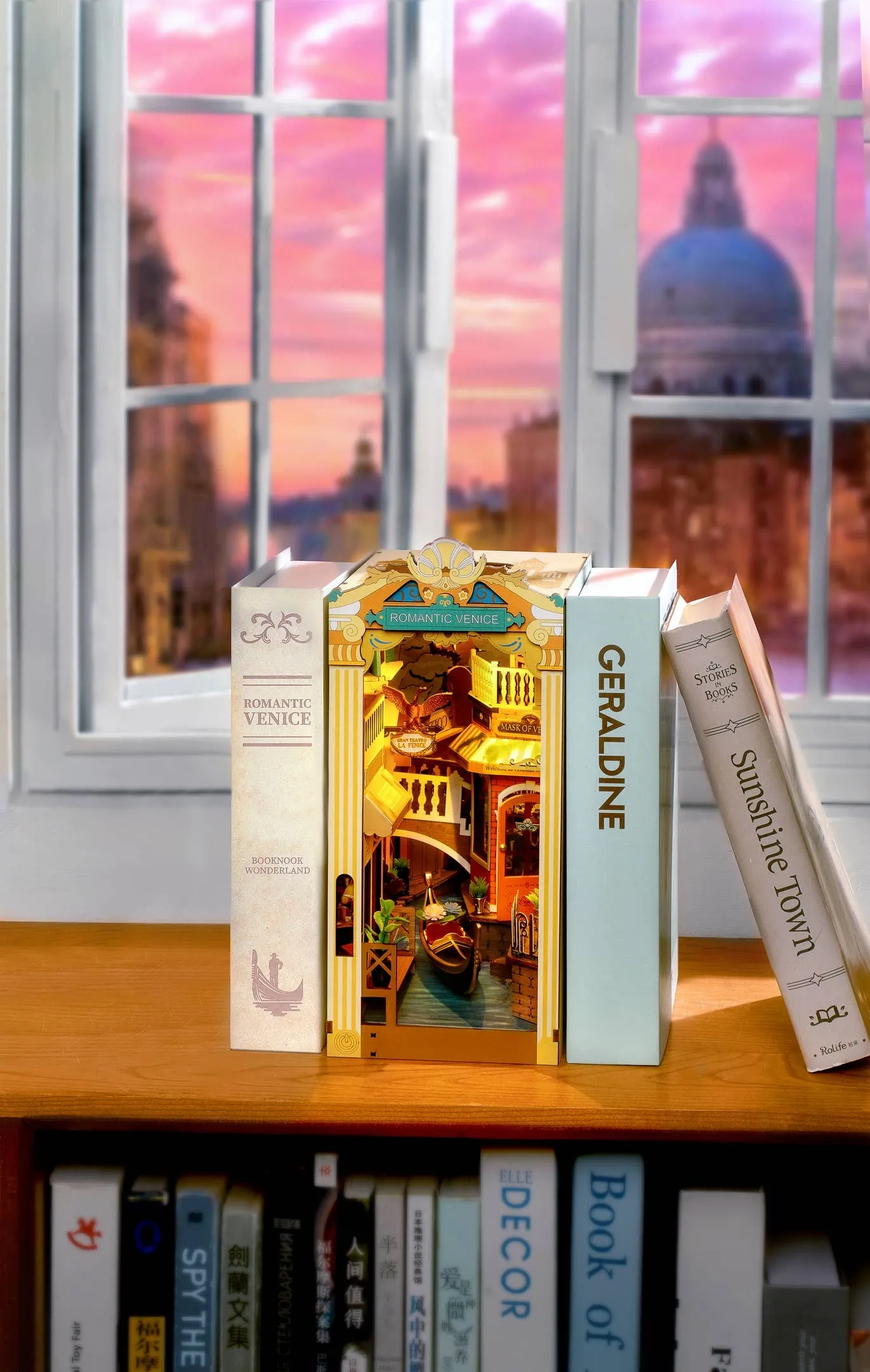 DIY Book Nook Kit: Romantic Venice with Dust Cover