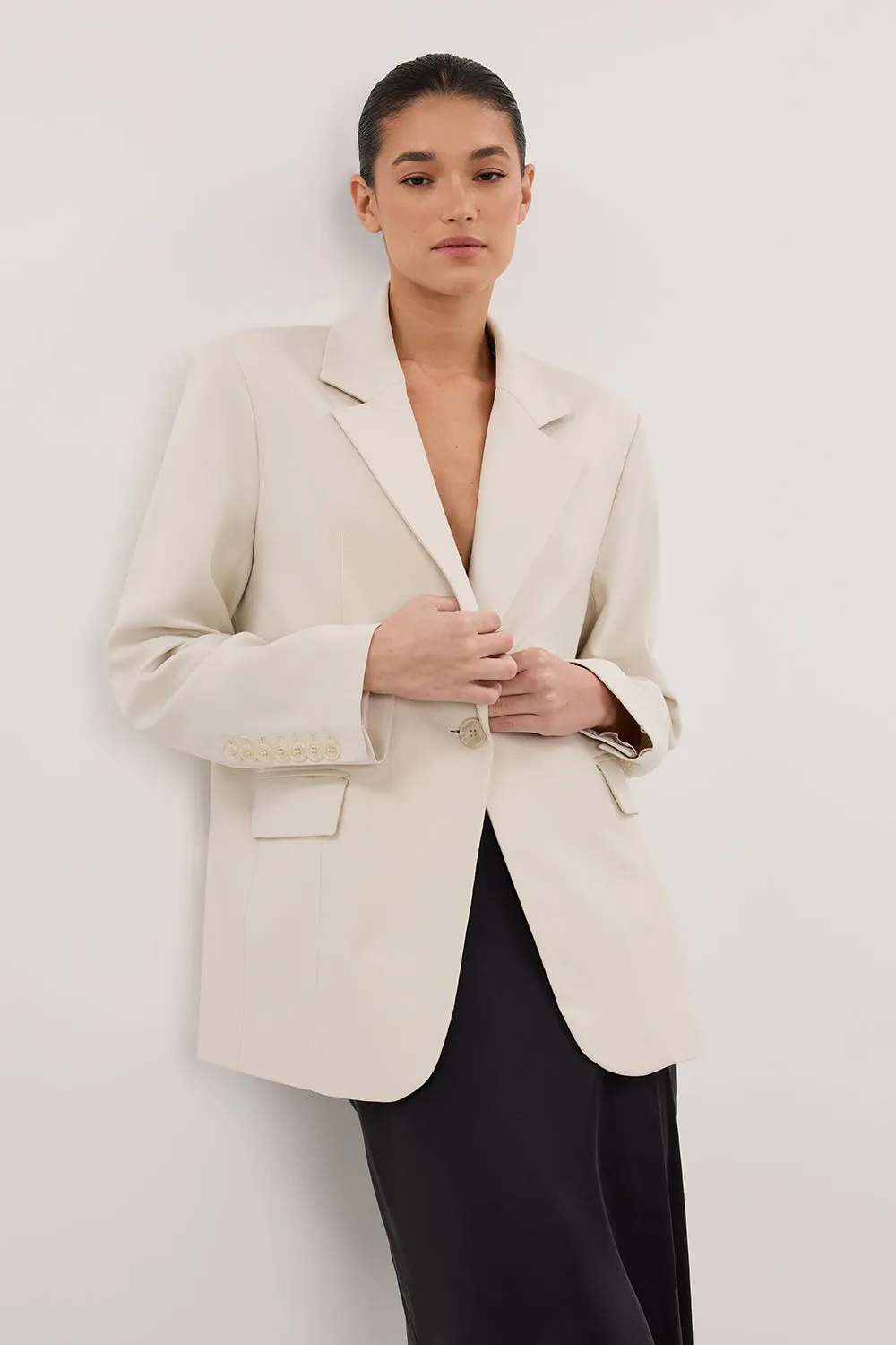 EDEN PLASTER BOXY BLAZER