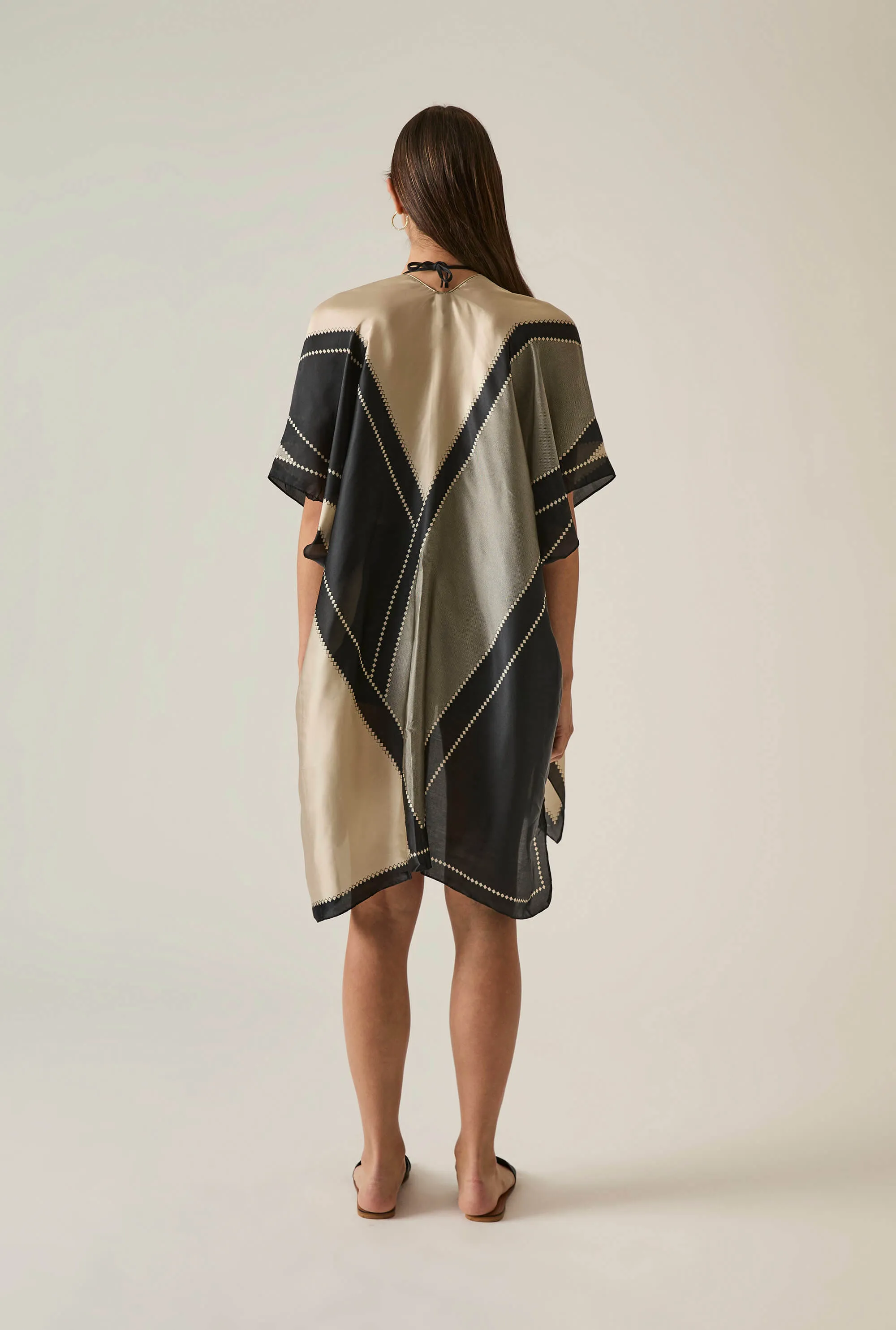 Geometric Beige-Black Kaftan