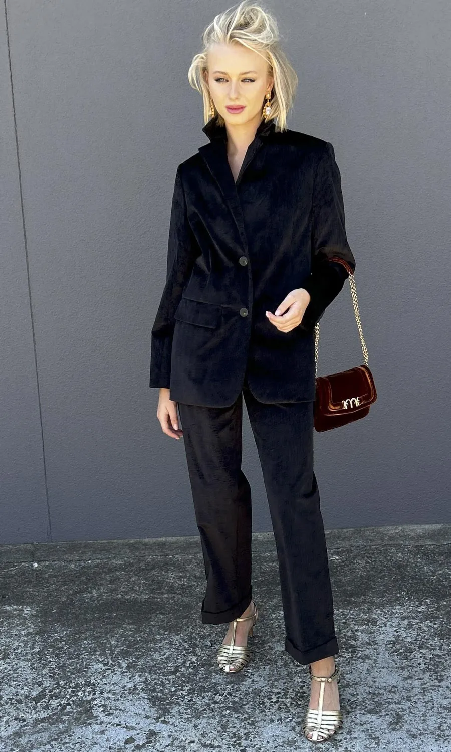 Momoni Patrice Danto velvet cord trouser - Black