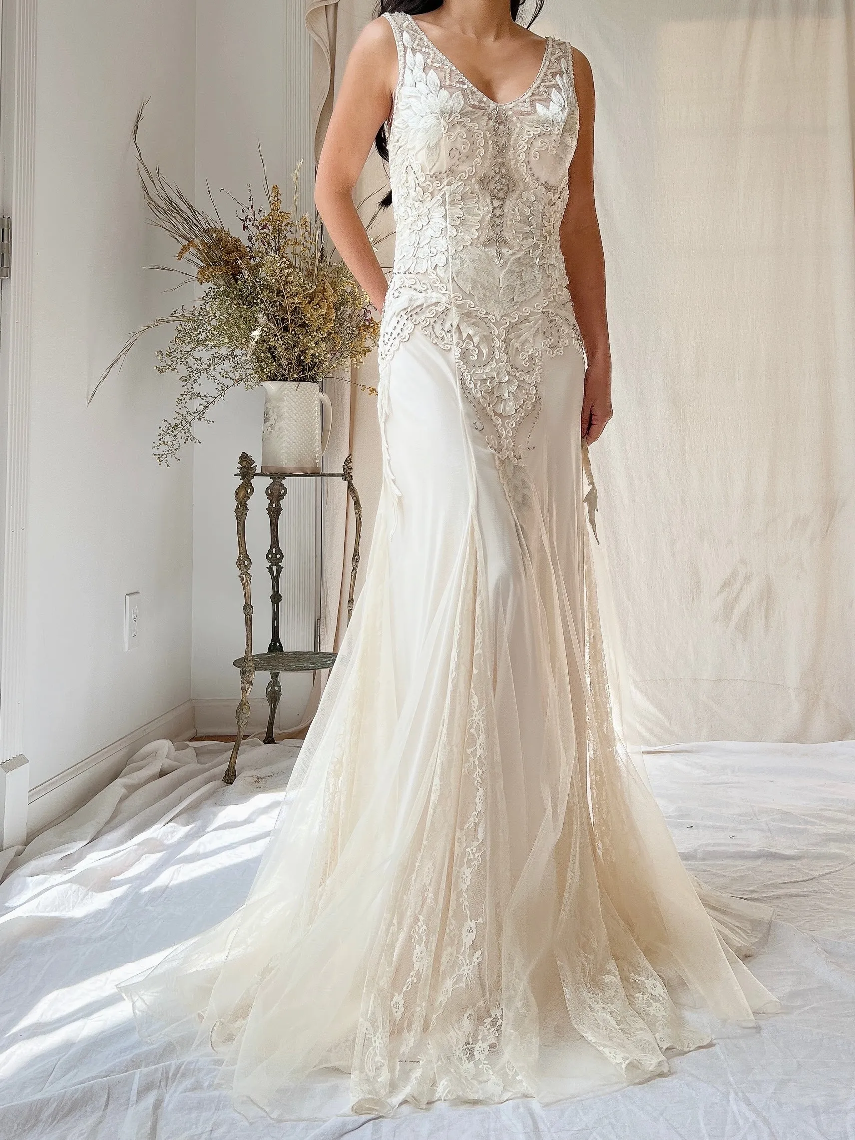Vintage Embroidered Silk and Tulle Gown - S/4