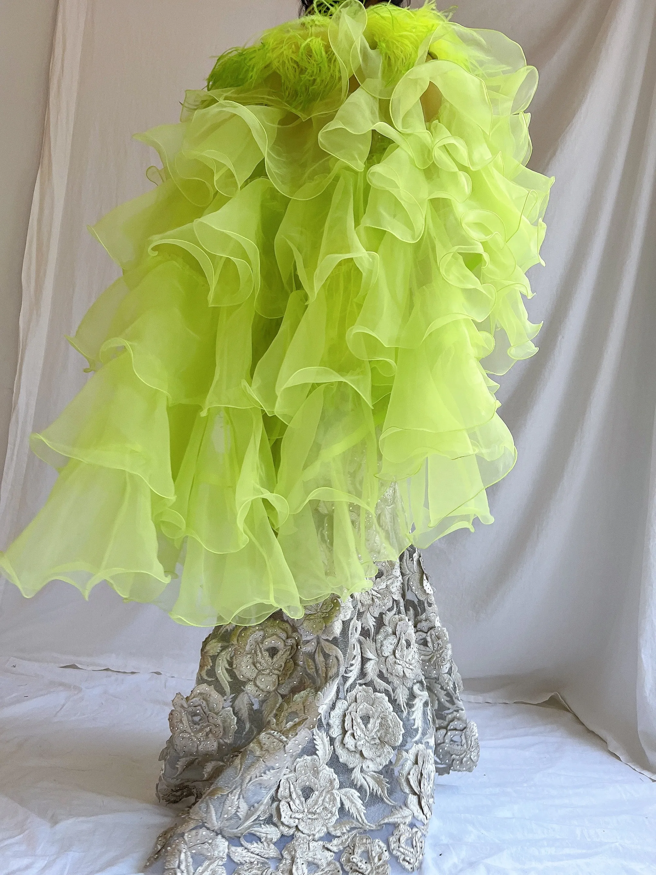 Vintage Feather Ruffle Shawl - OSFA