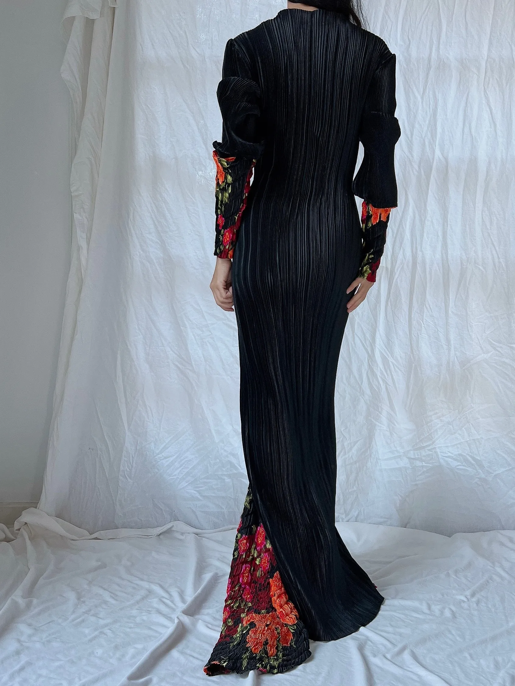 Vintage Mashiah Pleated Gown - M/L