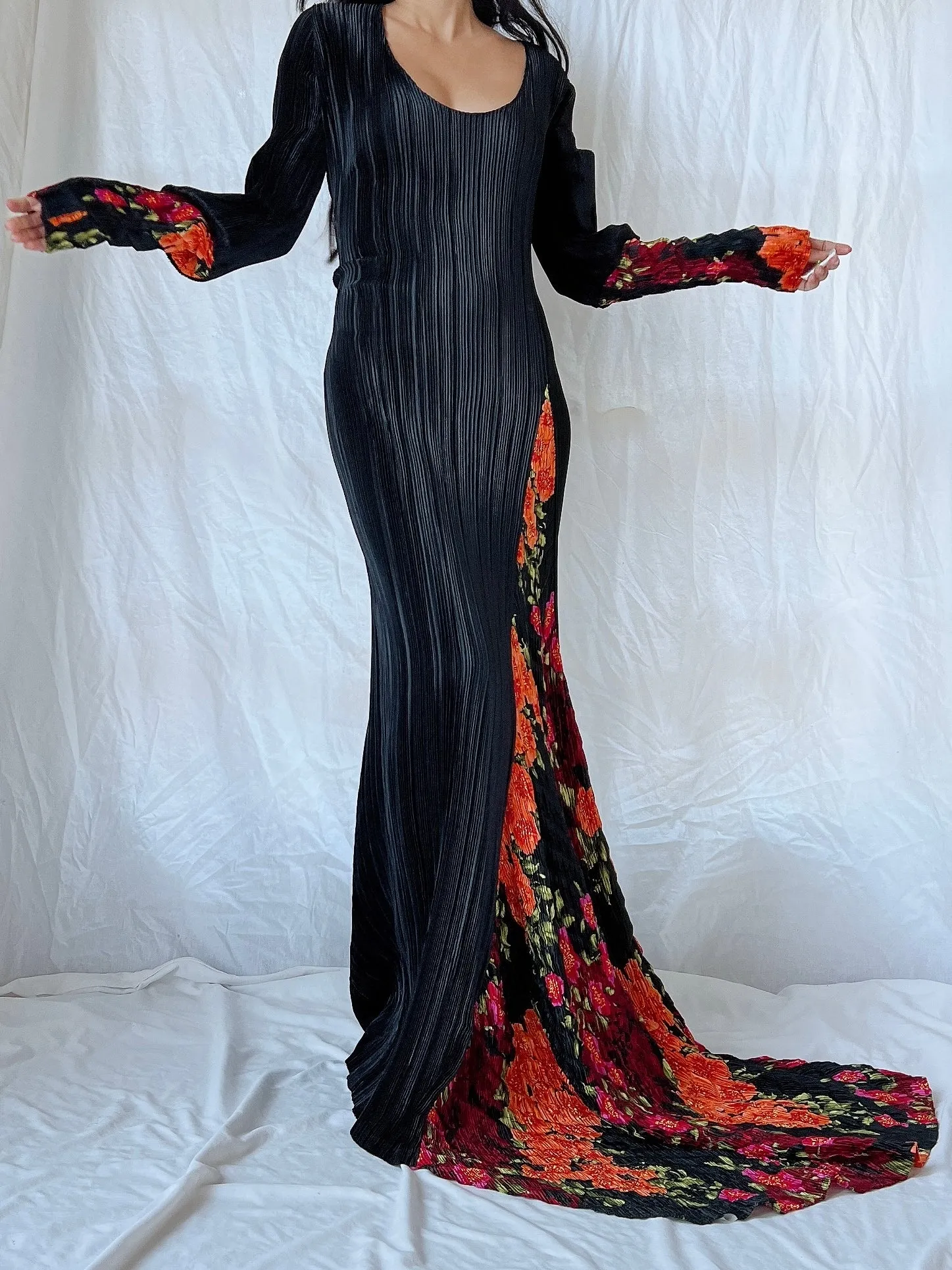 Vintage Mashiah Pleated Gown - M/L