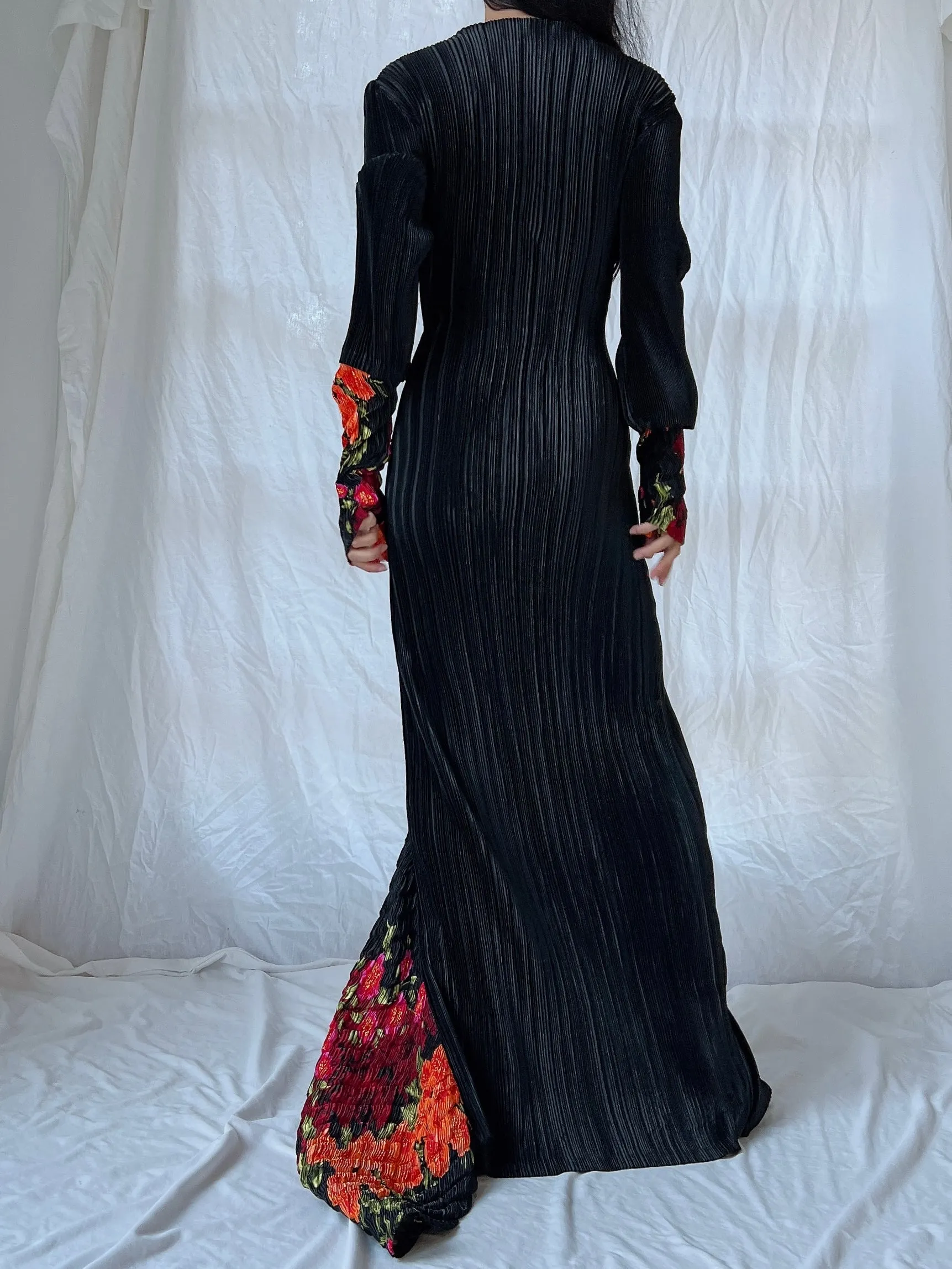 Vintage Mashiah Pleated Gown - M/L