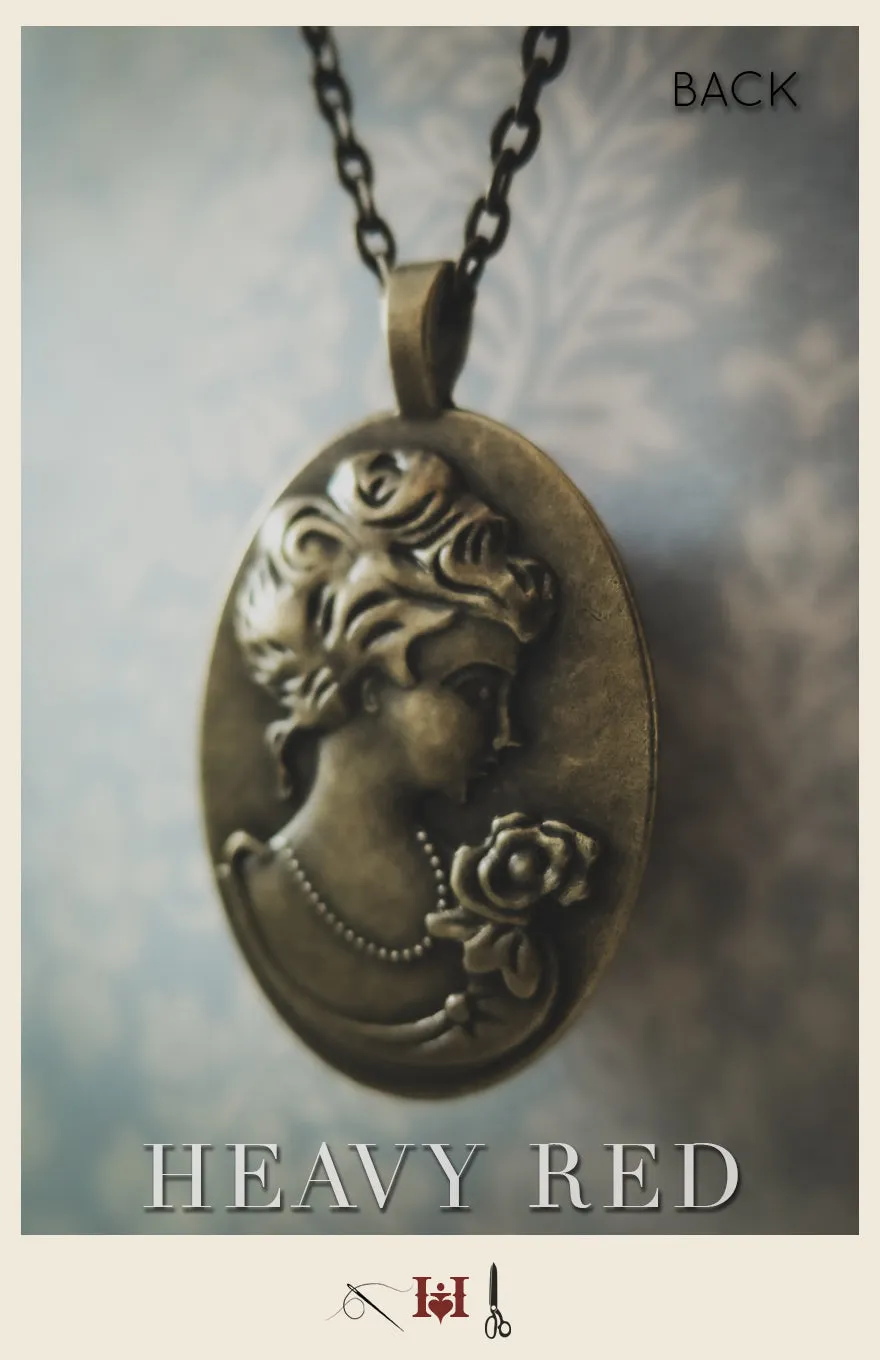 White Rose Innocence Cameo