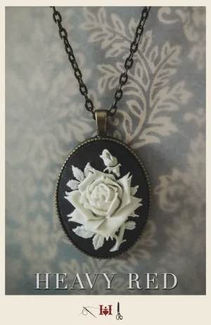 White Rose Innocence Cameo